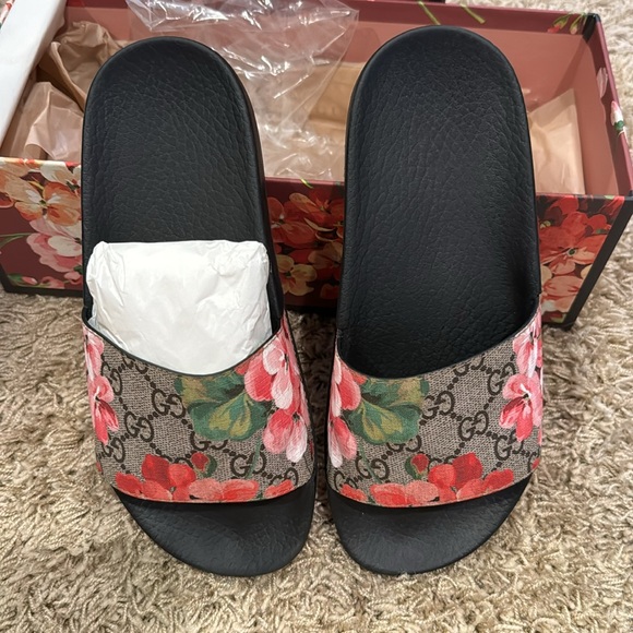 Gucci floral slides - Picture 4 of 4